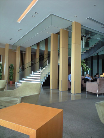 サクララウンジ。