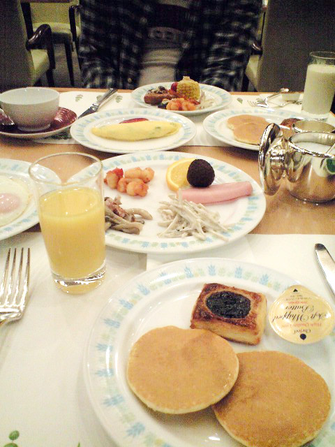 朝はちょっと控えめに。