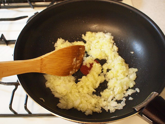 みじん切りはフードプロセッサーでOK。