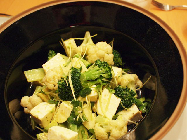 食べごたえのあるサラダ。