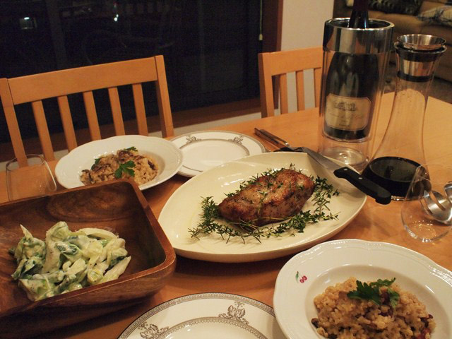 2人で食べるにはちょっと多かったか。