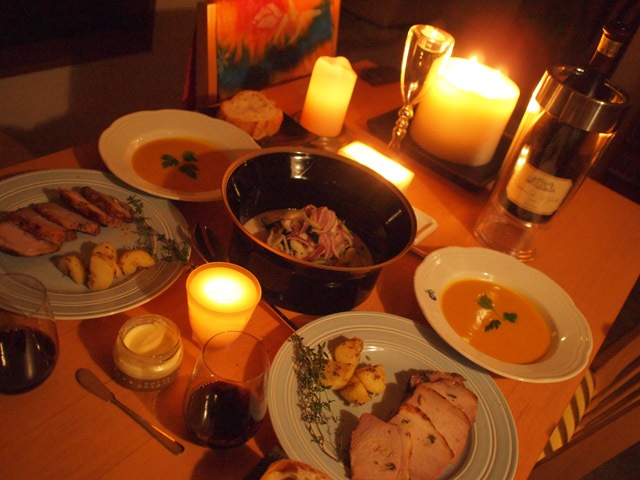 かこつけてるなあ。（笑）