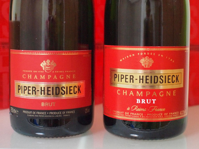 エチケット（ラベル）。右の今までのものと比べて、ちょっと小さくなり、ランスの名は紋章とアーチを描いていたのが直線的になって紋章の下へ。そしてラベル最下部に黒い帯が入った。 title=