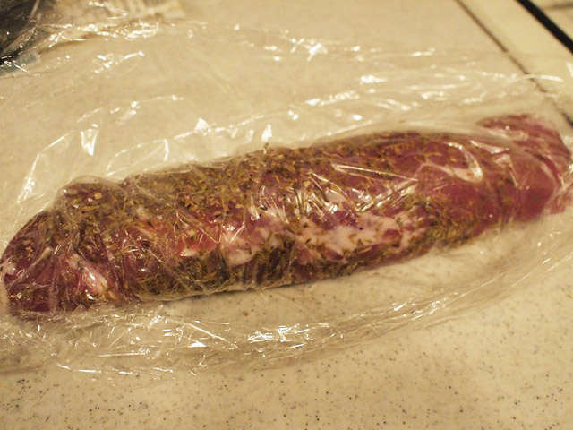 塩は浅め（少なめ）でかまわないが、まんべんなく。