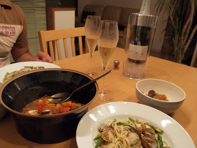 食事とともに。