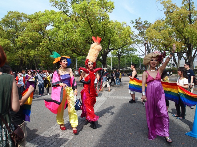 ゴール。お疲れ様でした。ドラァグクイーンの人達は大変。