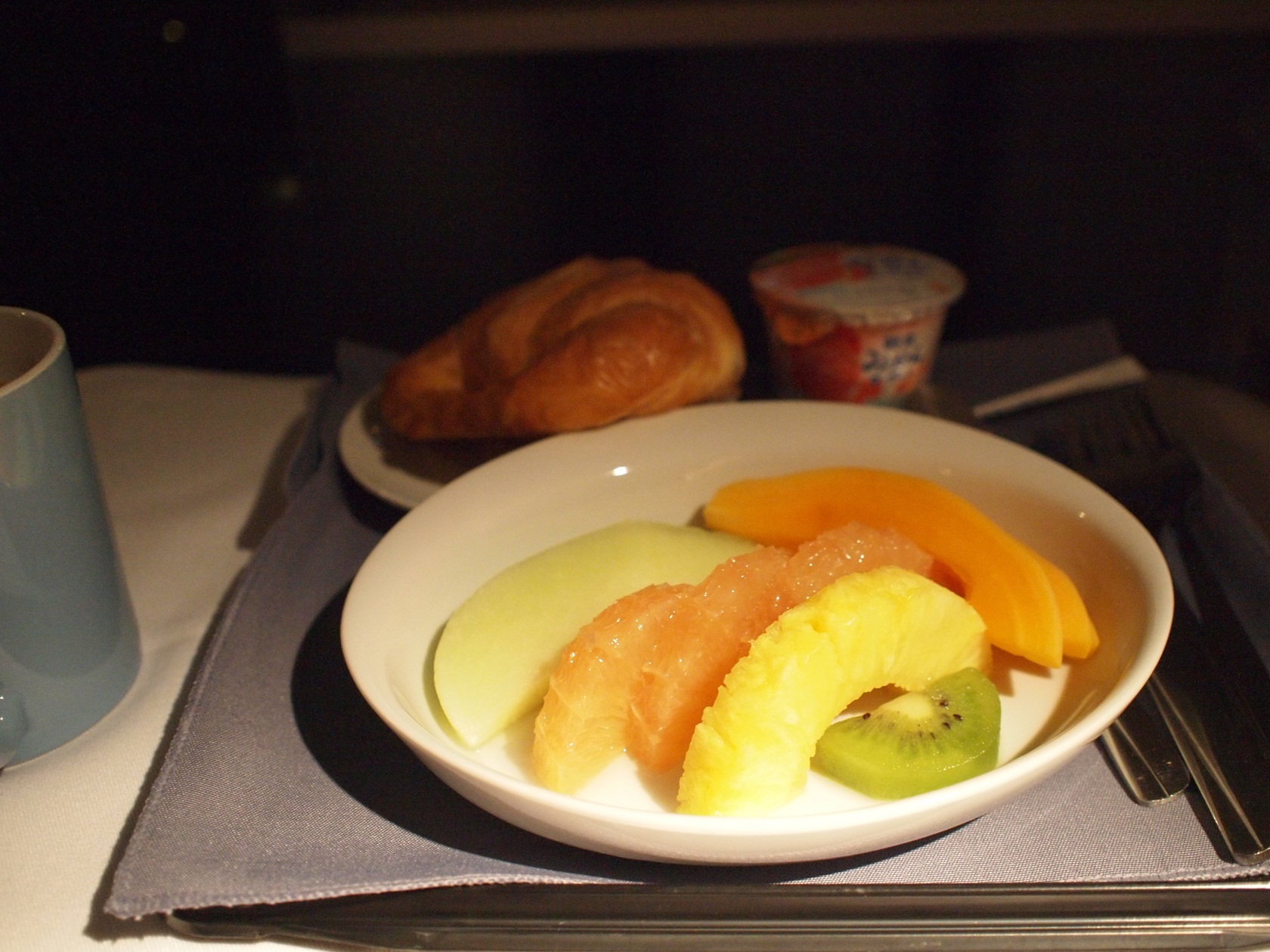 ヨーグルトが「朝食みかん」。（笑）