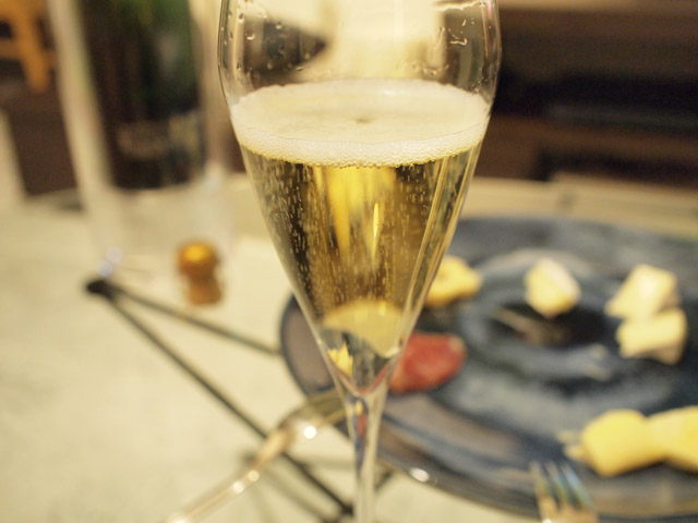 泡立ちと色味。