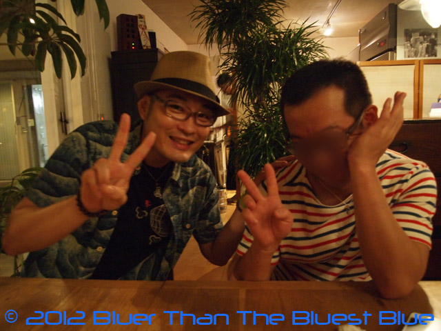 Okuho(右)と、とんとと(左)。Okuhoは一応画像処理済み。とんととは丸出しの人なのでそのまま丸出し。(笑) Okuho(右)と、とんとと(左)。Okuhoは一応画像処理済み。とんととは丸出しの人なのでそのまま丸出し。(笑)