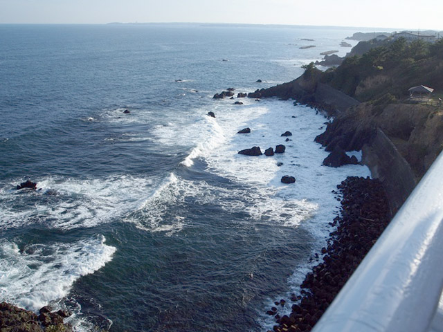 こんな所を泳いでボールを取りに行ったとは。現代では考えられないことだ。