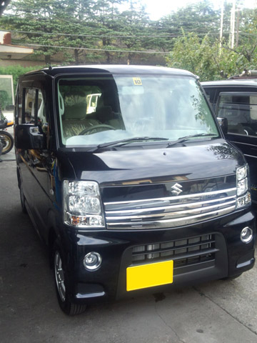 「俺の車が一番新しいのに！」とう～たんが自車の太郎君の写真をわざわざ送ってきてくれたので、追加掲載。（笑）