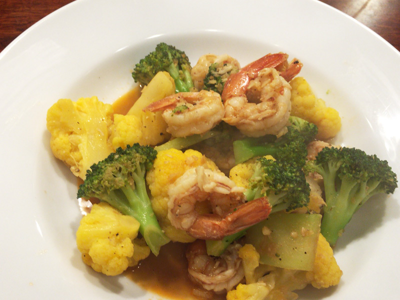 オレンジカリフラワー、ブロッコリーと海老の炒め