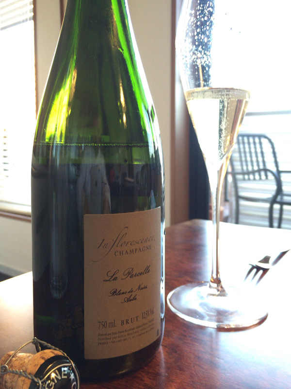 まるでブラン・ド・ブランのような色合い。