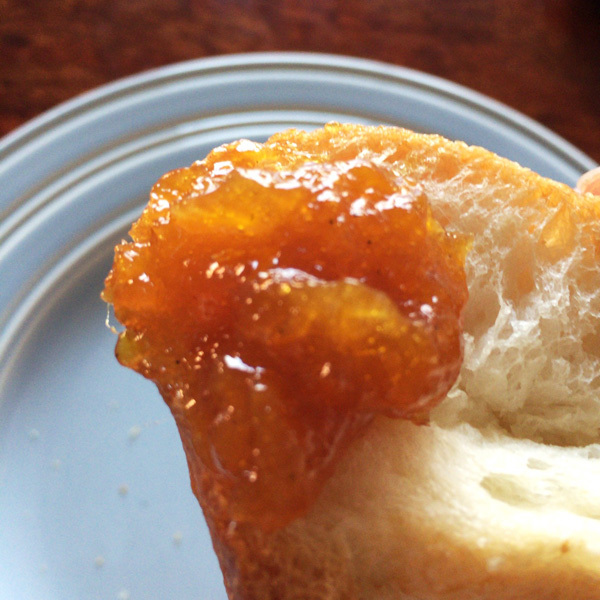 バニラの香るマンゴージャム