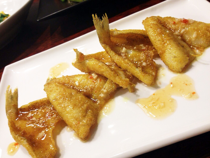 キスのカレー粉風味ムニエル