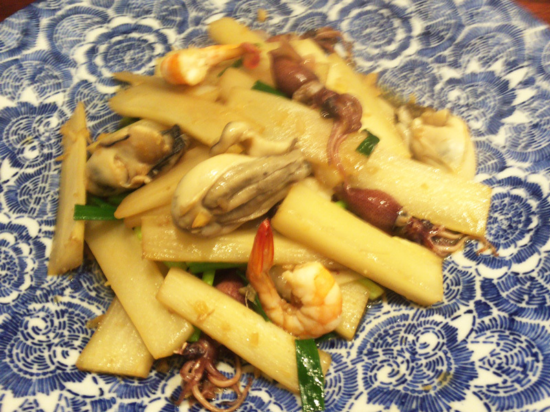 うどと魚介の中華風炒め