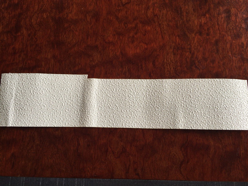 5ミリの段差をつけて左側を切り出し直し。