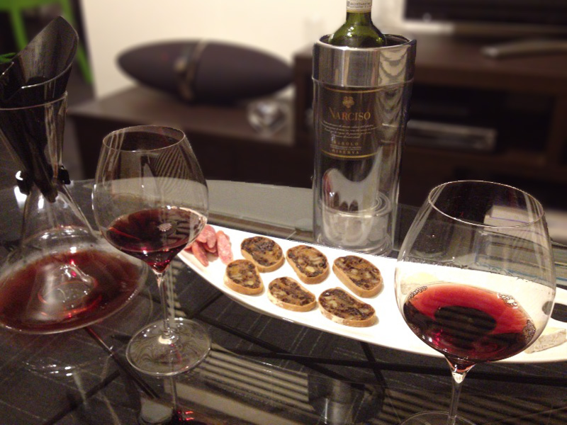 もちろん毎夜毎夜こんなことをしている訳ではない。