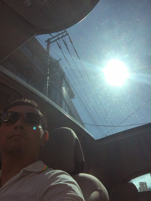 広いグラストップ。