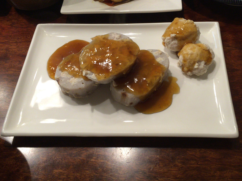蓮根の鶏挽き肉詰め蒸し　しょうがあんかけ