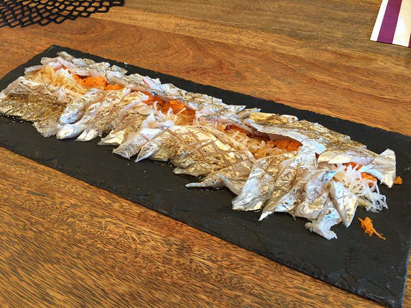 太刀魚のお刺身。