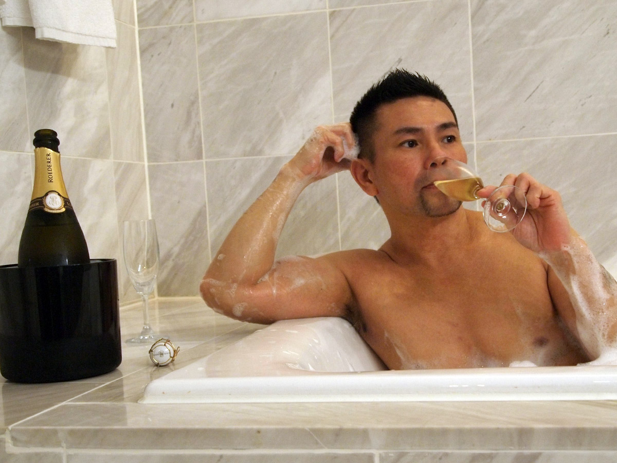 恣意的な構図。