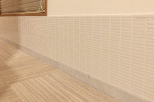 多少やはり隙間が見えるが。