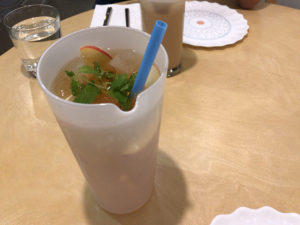 フルーツ＆ミントティー。