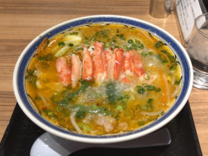 『けやき』で蟹入りの味噌ラーメンを。