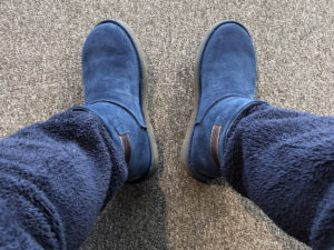 今回の防寒で役立ったのはUGGのブーツ。これがほんとの蛇足…。（おやじギャグで極寒）