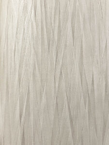 折り目のような柄がついた、多少光沢のある壁紙。