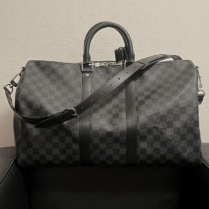 ルイヴィトン キーポルバンドリエール45 ダミエグラフィット