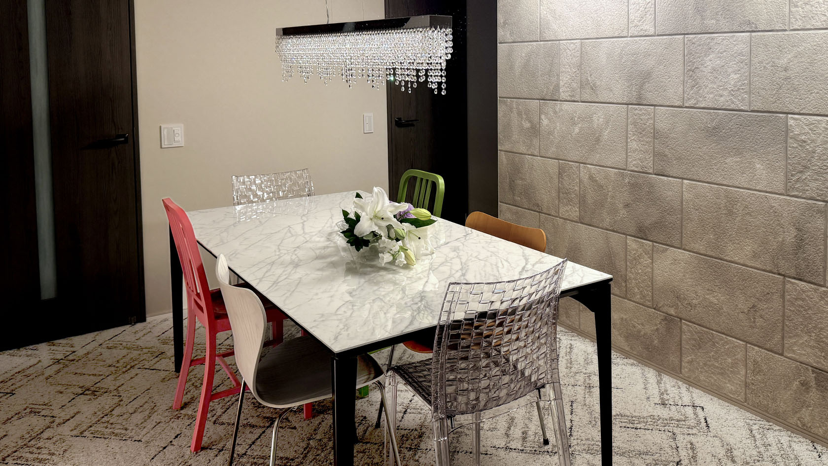 ダイニングテーブル買い替え