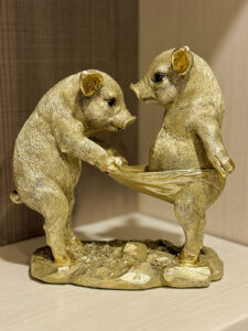 ピッグ パーティー 20cm デコフィギアという物。