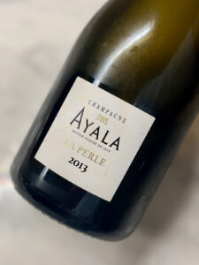 Ayala La Perle 2013